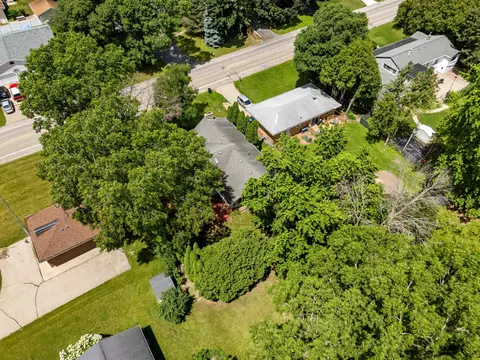 View/Area - 2912 N Oneida St, Appleton, WI 54911 photo 5 of 12