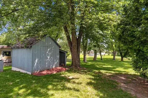 Exterior - 2912 N Oneida St, Appleton, WI 54911 photo 9 of 9