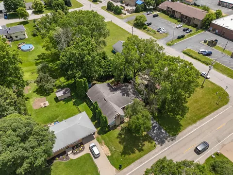 View/Area - 2912 N Oneida St, Appleton, WI 54911 photo 7 of 12