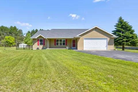 n2541 Deer Path Drive, Marinette, WI 54143