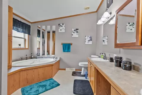227 Cedar St, Ripon, WI 54971 photo 23