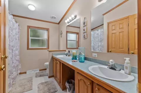 227 Cedar St, Ripon, WI 54971 photo 28