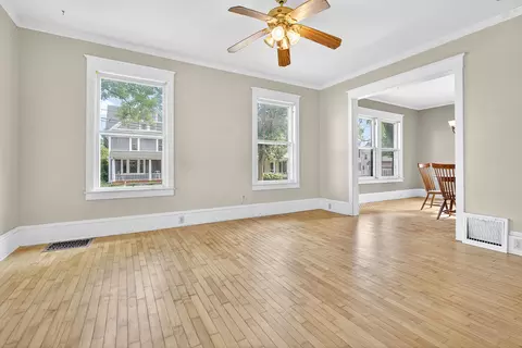 Living - 544 N Union St, Appleton, WI 54911 photo 1 of 3
