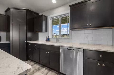 5702 N Yosemite Ln, Appleton, WI 54913 photo 11