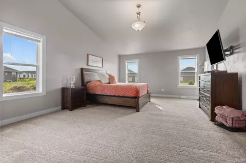 5702 N Yosemite Ln, Appleton, WI 54913 photo 21