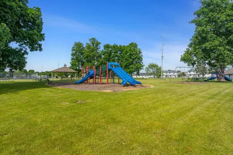 n150 Briarwood Drive, Appleton, WI 54915 photo 23