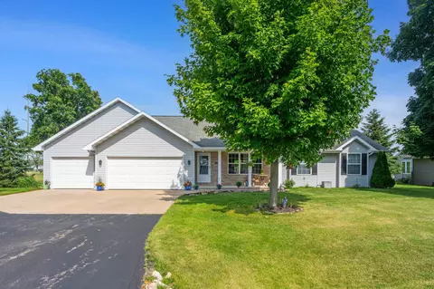 n150 Briarwood Drive, Appleton, WI 54915