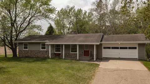 n2757 Shadow Road, Waupaca, WI 54981