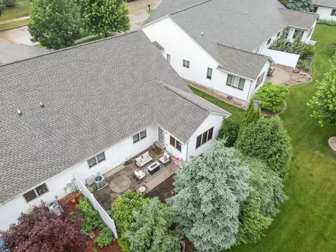 View/Area - 4734 N Providence Ave, Appleton, WI 54913 photo 1 of 9
