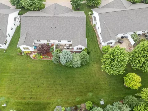 View/Area - 4734 N Providence Ave, Appleton, WI 54913 photo 3 of 9
