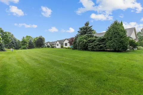 Exterior - 4734 N Providence Ave, Appleton, WI 54913 photo 6 of 6