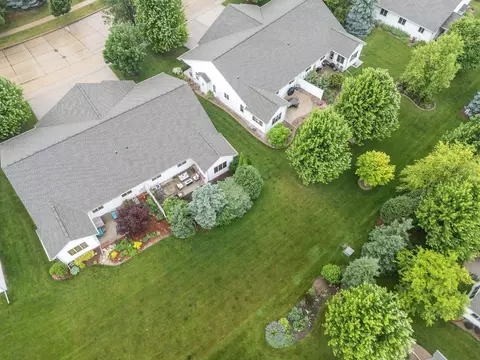 View/Area - 4734 N Providence Ave, Appleton, WI 54913 photo 4 of 9