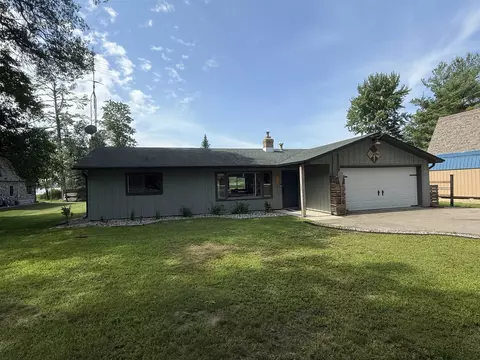 w4955 Bartelt Boulevard, Shawano, WI 54166