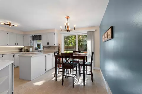 1312 N Viola St, Appleton, WI 54911 photo 5