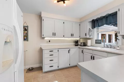 1312 N Viola St, Appleton, WI 54911 photo 8