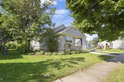 215 E Spring St, Appleton, WI 54911 photo 3