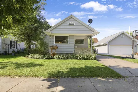215 E Spring St, Appleton, WI 54911 photo 2