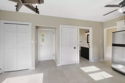 215 E Spring St, Appleton, WI 54911 photo 24