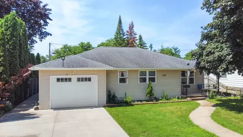 535 N Badger Ave, Appleton, WI 54914