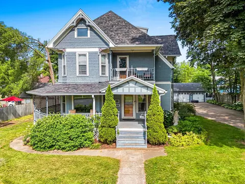 412 S Franklin St, Shawano, WI 54166