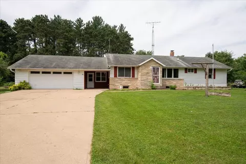 227 S Liberty St, Redgranite, WI 54970