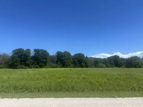 rustic oak drive, Luxemburg, WI 54217