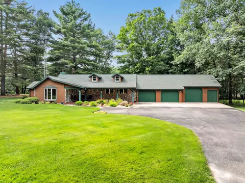 w11390 Riverside Road, Marion, WI 54950