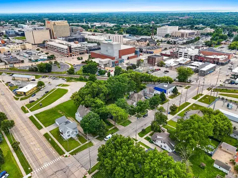 View/Area - 215 N State St, Appleton, WI 54911 photo 2 of 6