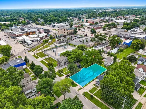 View/Area - 215 N State St, Appleton, WI 54911 photo 1 of 6