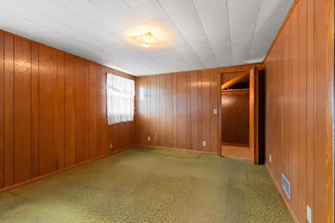 Bedroom - 215 N State St, Appleton, WI 54911 photo 3 of 8