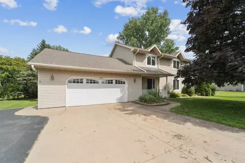 n1402 Highgreen Drive, Greenville, WI 54942