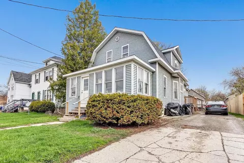 890 Shawano Ave, Green Bay, WI 54303