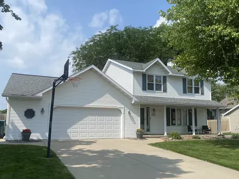 3090 Clarence Ct, Green Bay, WI 54313