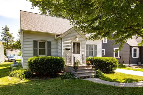 533 Abrams St, Green Bay, WI 54302