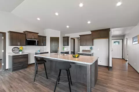 Kitchen - 464 Emerald Isle Ct, Wrightstown, WI 54180 photo 1 of 3
