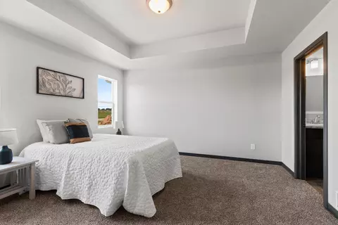 Bedroom - 464 Emerald Isle Ct, Wrightstown, WI 54180 photo 1 of 4