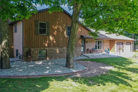 411 Maple St, Casco, WI 54205 photo 2