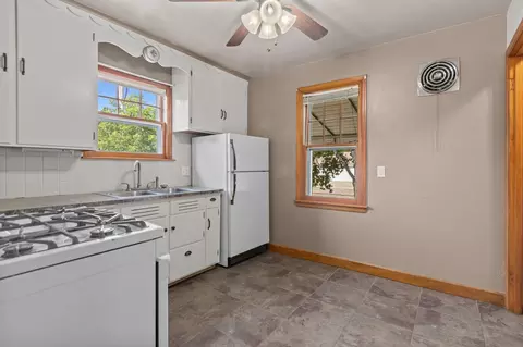 Kitchen - 401 E Coolidge Ave, Appleton, WI 54915 photo 1 of 3
