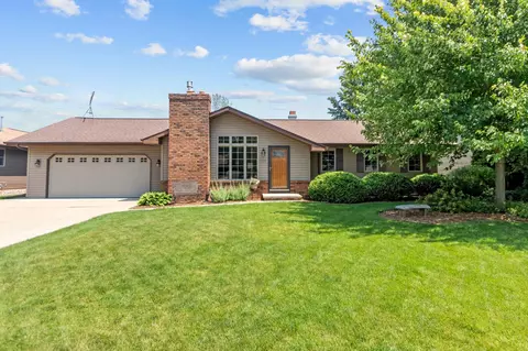 1722 N Mcintosh St, Appleton, WI 54914