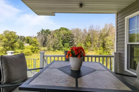 504 Mapleleaf Ct, Manitowoc, WI 54220 photo 36