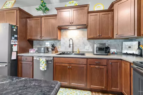 504 Mapleleaf Ct, Manitowoc, WI 54220 photo 20
