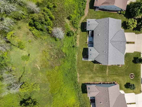 504 Mapleleaf Ct, Manitowoc, WI 54220 photo 44