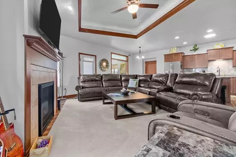 504 Mapleleaf Ct, Manitowoc, WI 54220 photo 10
