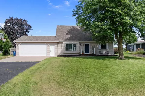n2464 Joan Street, Greenville, WI 54942