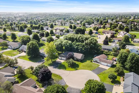 w6083 Golden Court, Appleton, WI 54915 photo 46