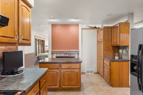 w6083 Golden Court, Appleton, WI 54915 photo 23