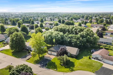 w6083 Golden Court, Appleton, WI 54915 photo 52
