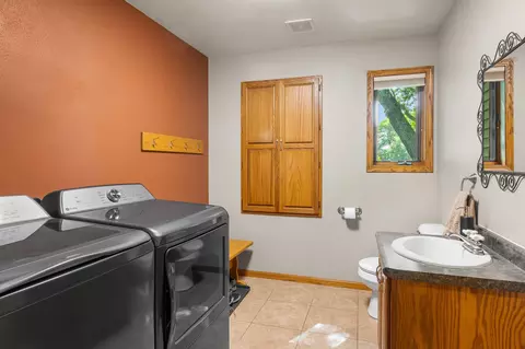 w6083 Golden Court, Appleton, WI 54915 photo 26