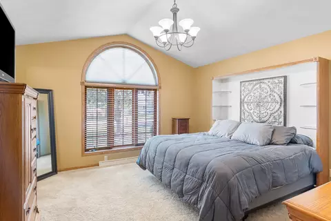 w6083 Golden Court, Appleton, WI 54915 photo 13