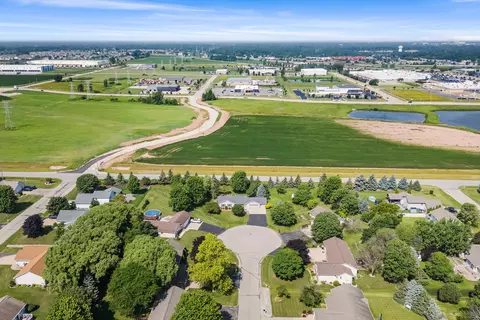 w6083 Golden Court, Appleton, WI 54915 photo 50